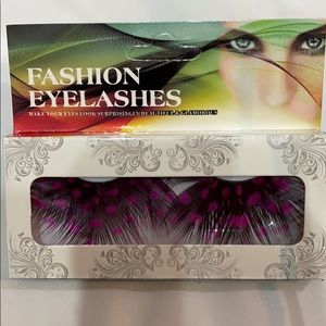 8 pairs of Polka Dot eyelashes